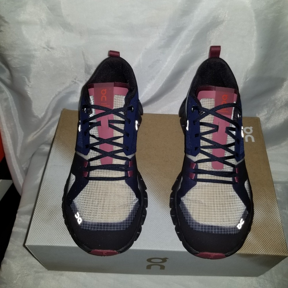On Cloud X Shift Running Shoe Women 6.5 Ink Cherry Excellent Reflective 38.99123 - Picture 4 of 9